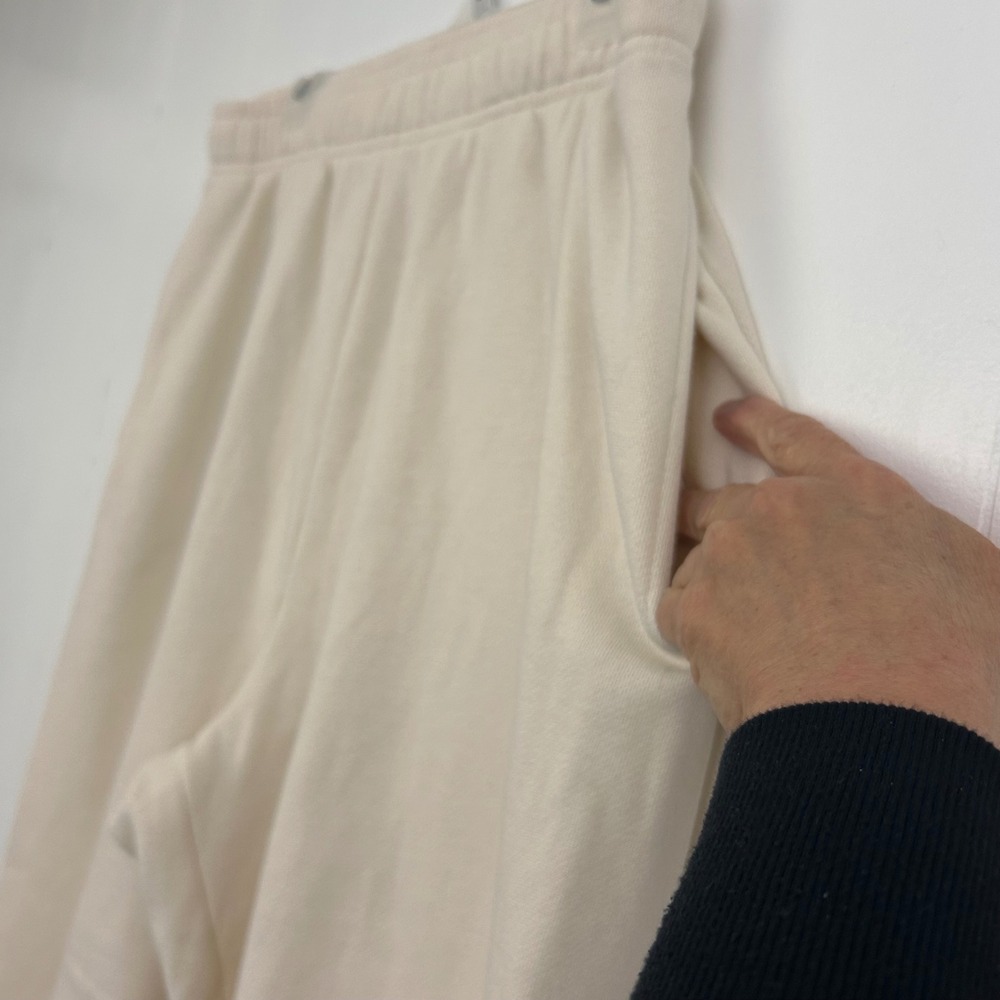 Victoria's Secret PINK Cream Fleece Joggers Chenille Logo Sweatpants Large - Picture 5 of 11
